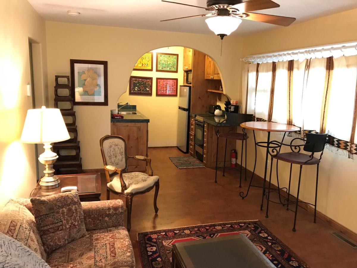 Casa Blanca Inn And Suites Farmington Eksteriør billede